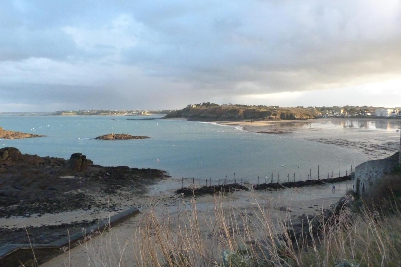 Gite Bambou Saint-Lunaire Kültér fotó